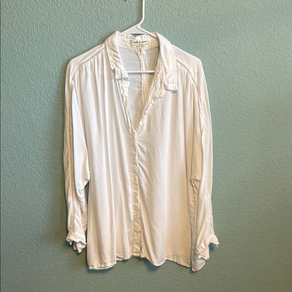 Anthropologie cloth and stone white button down shirt